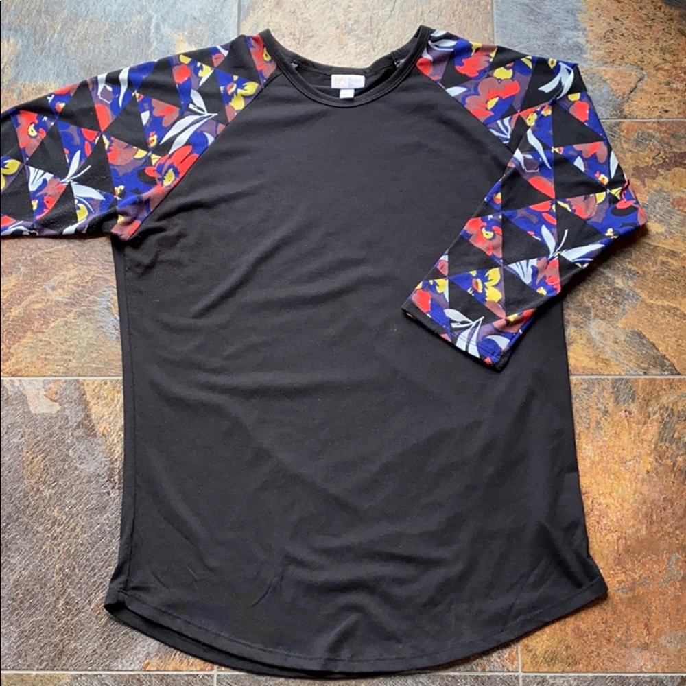 🖤LuLaRoe Randy raglan baseball top, L🖤